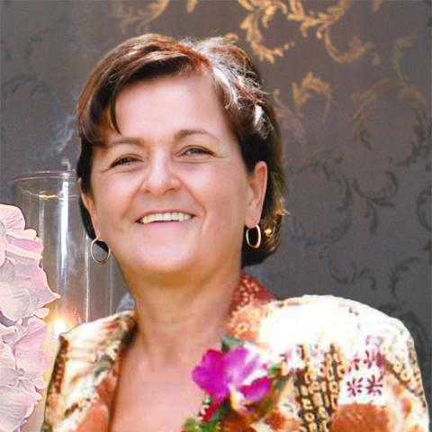 Louise Gill