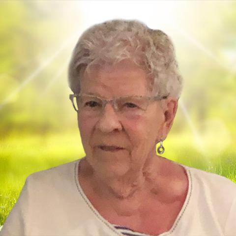 Monique Gareau (Née Lafontaine)