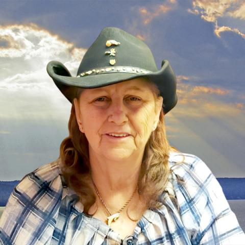 Aline Deschamps