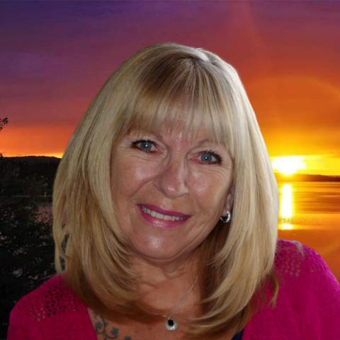 Lynn Caron