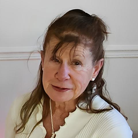 Elizabeth Bouchard