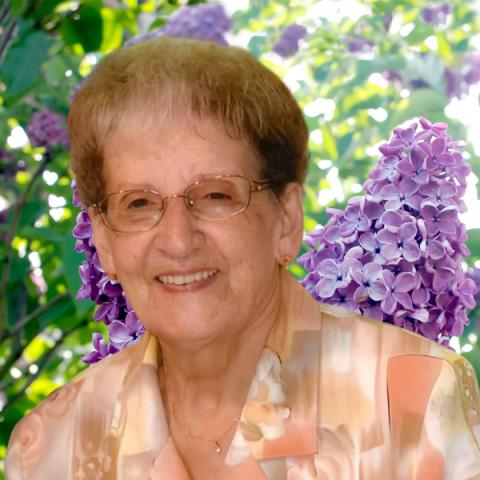 Antoinette Bourque (née Lauzé)