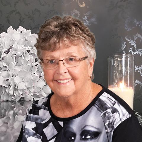 Lorraine Larose