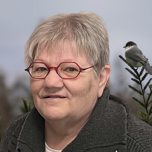Suzanne Dubé