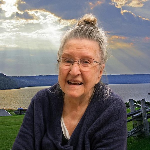 Madeleine Lévesque (Mado)