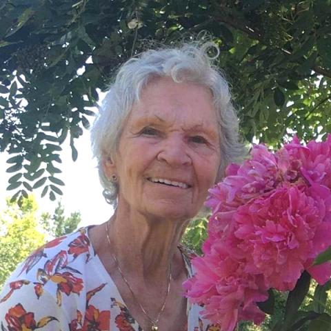 Simonne Isabelle Côté