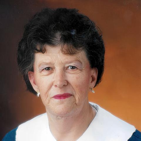 Dolorès Breault