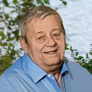 Lucien Benoit