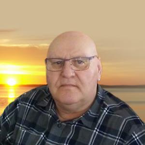 Raymond Parenteau