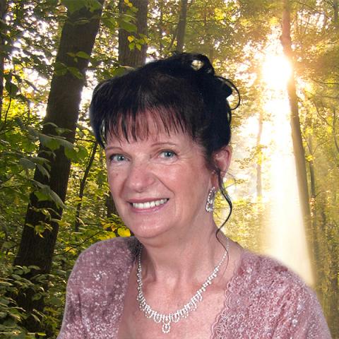 Darquise Morin, Marion