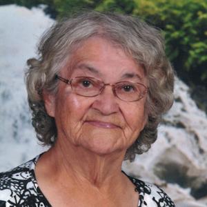 Anna Mowatt (Mapachee)